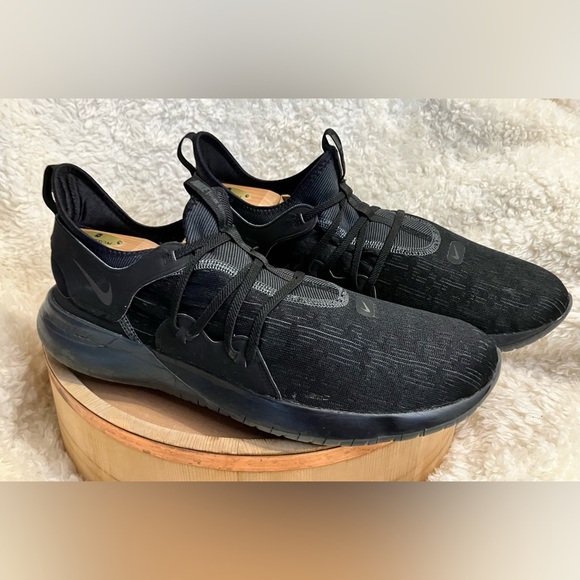 Nike Black Sneakers Flex RN Men’s Running Shoes Size 12 - Picture 1 of 10